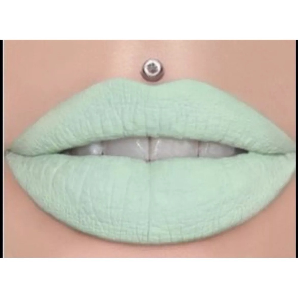 Jeffree Star HIGH SOCIETY Velour Liquid Lipstick. New in box.